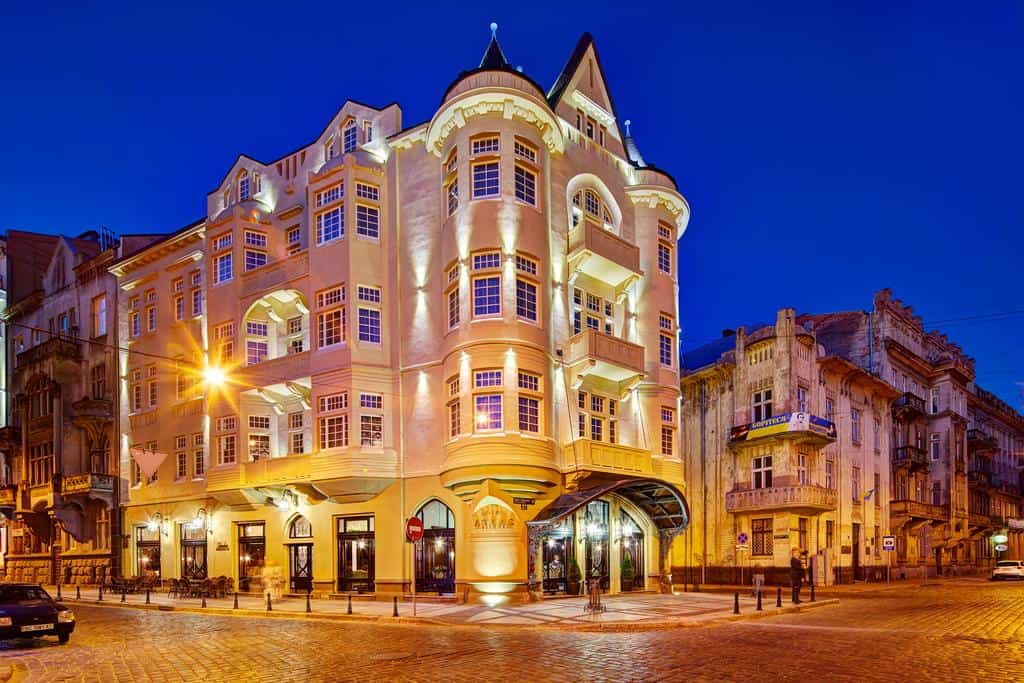hotel travel lviv